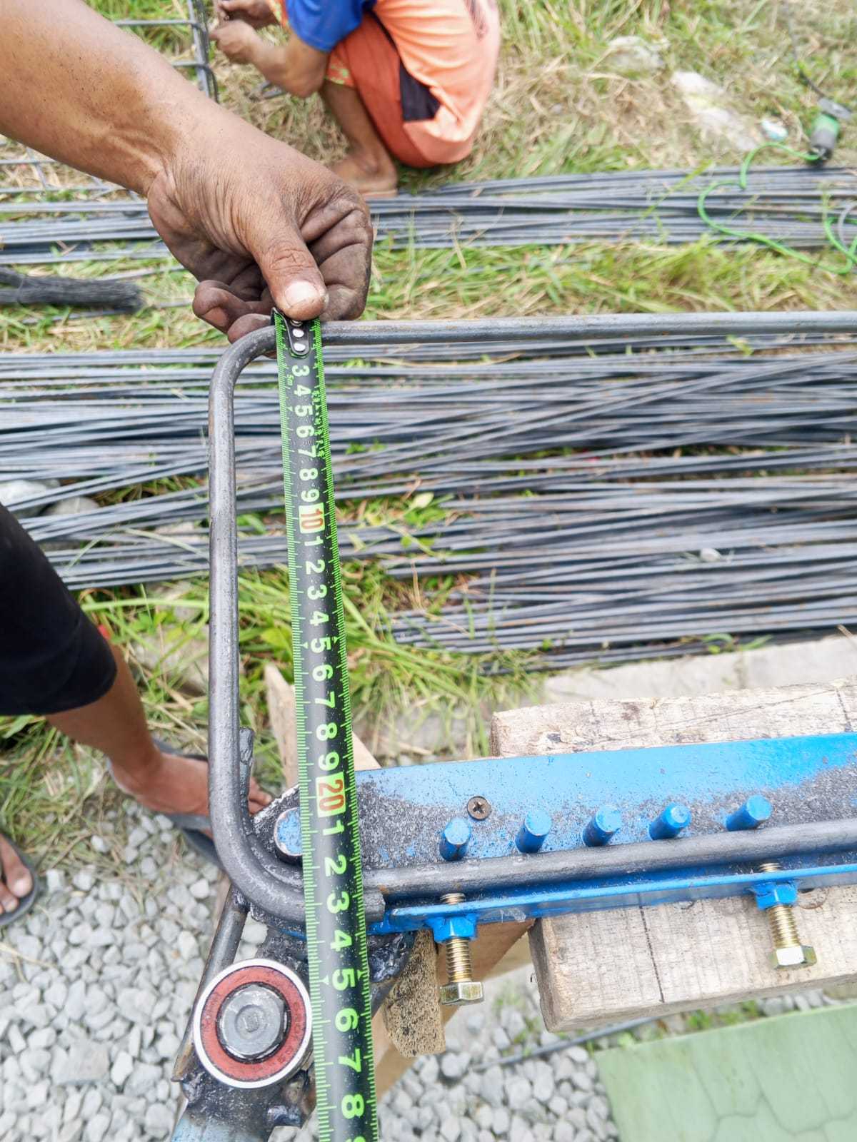 Pembesian Kolom